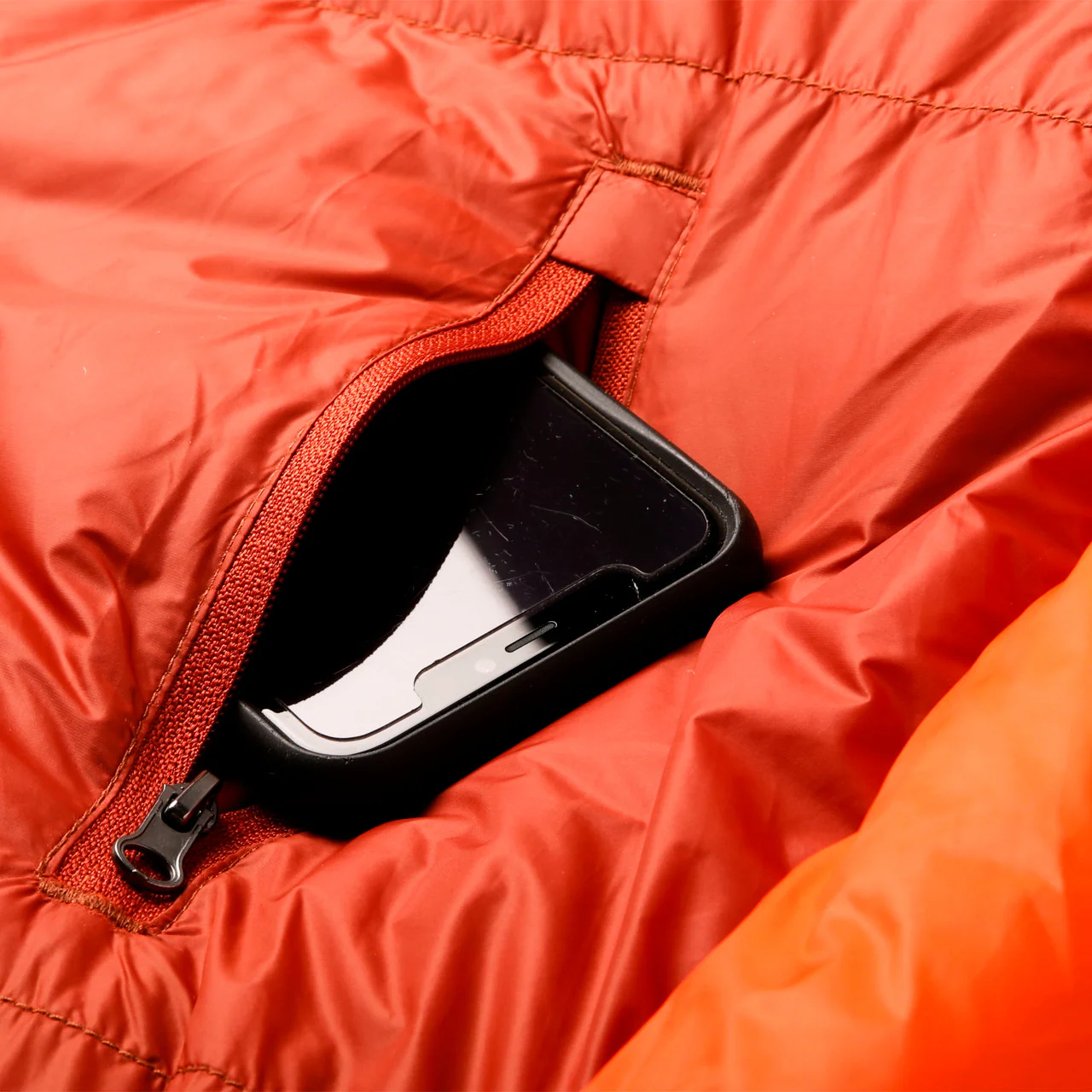 Cosmic Ultra 0°F Sleeping Bag - 800 Reg - Image 3