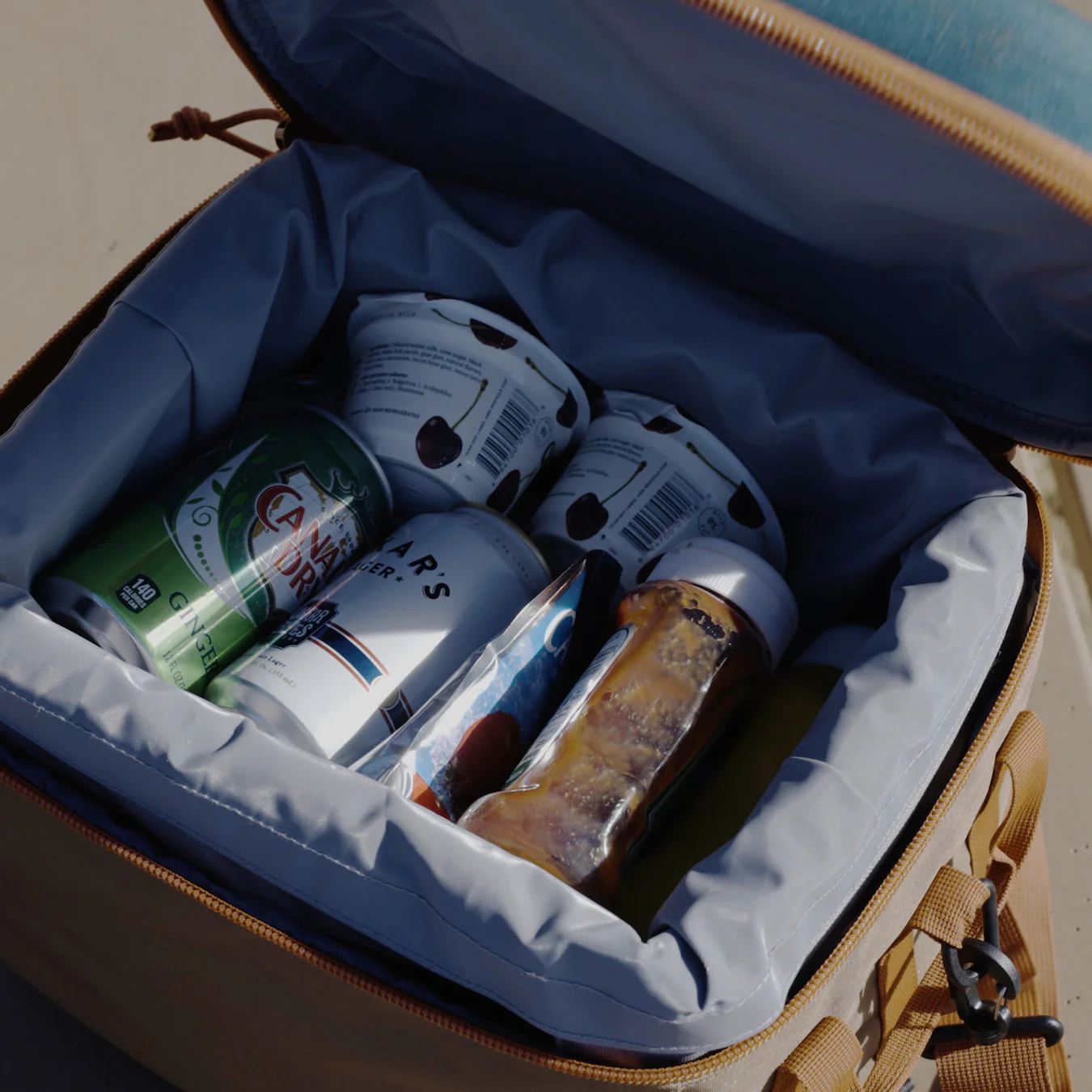Folding Cooler 48 Can - Image 3