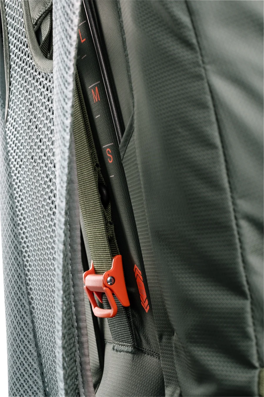 Futura Air Trek 60+10 Pack - Image 7