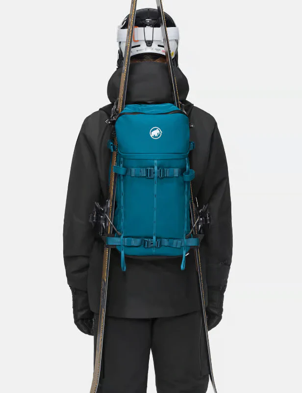Nirvana 22 Freeride Backpack - Image 4