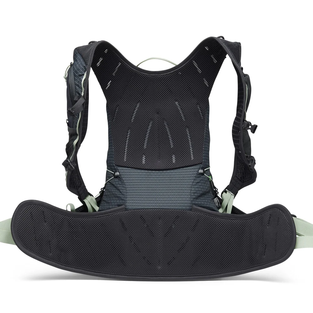 Pursuit 15 Backpack - Women's - Image 9